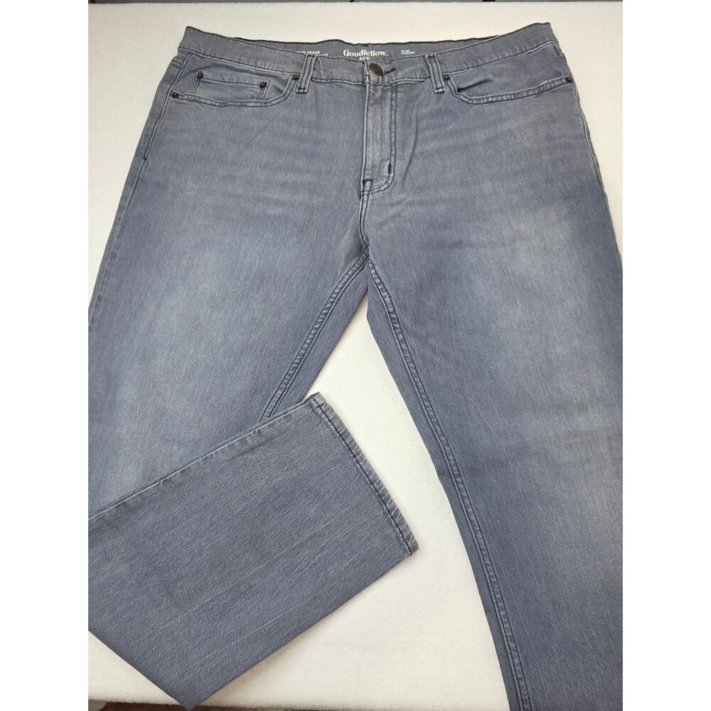 Goodfellow & Co Men's Light Gray Straight Jeans Size 38x32 Slim CQ-3651